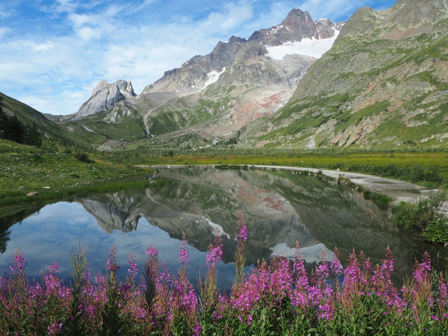 Trekking the Tour du Mont Blanc. - Changing Pages